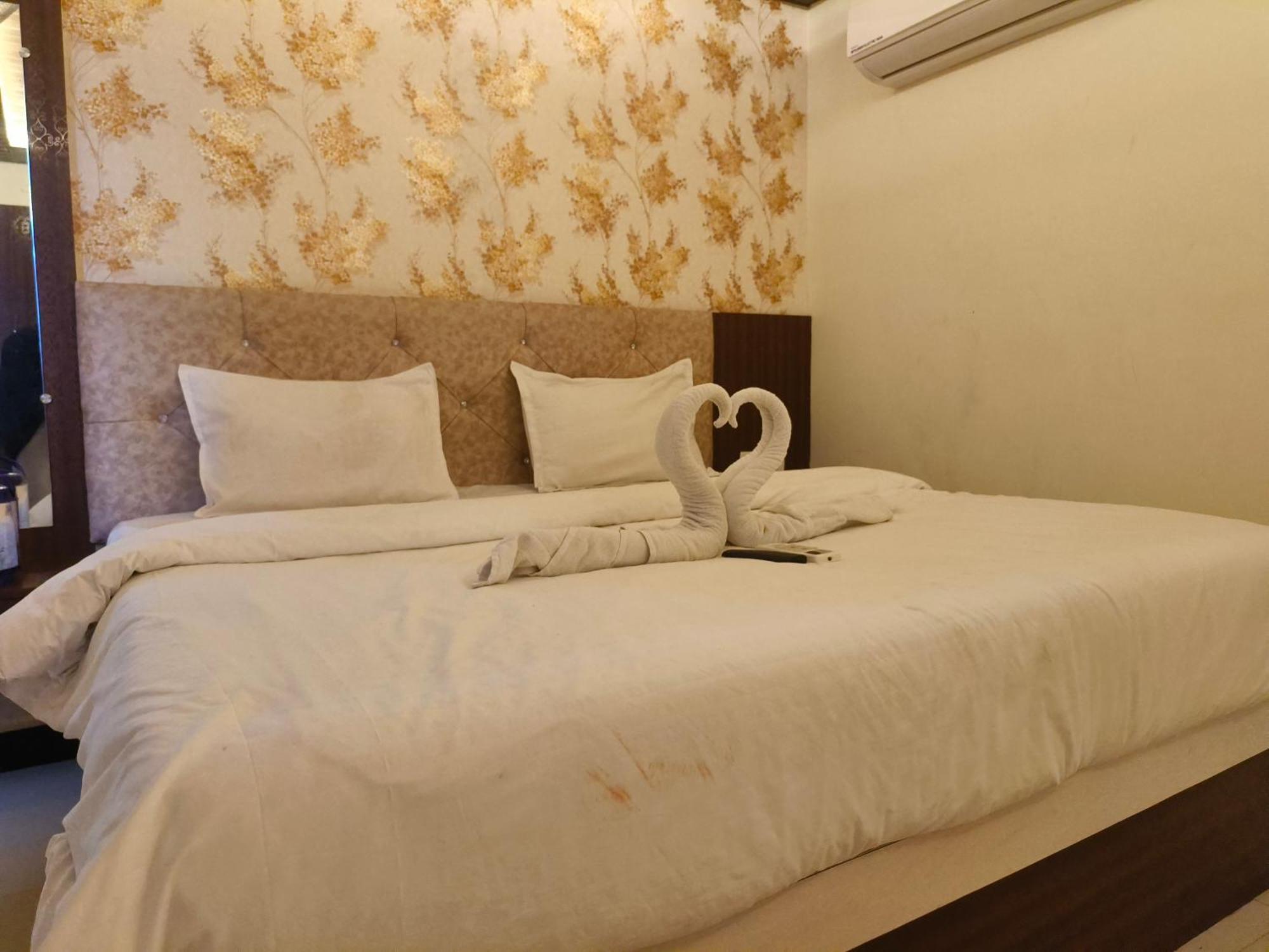 Hotel Jain Shree อุจเจน ภายนอก รูปภาพ