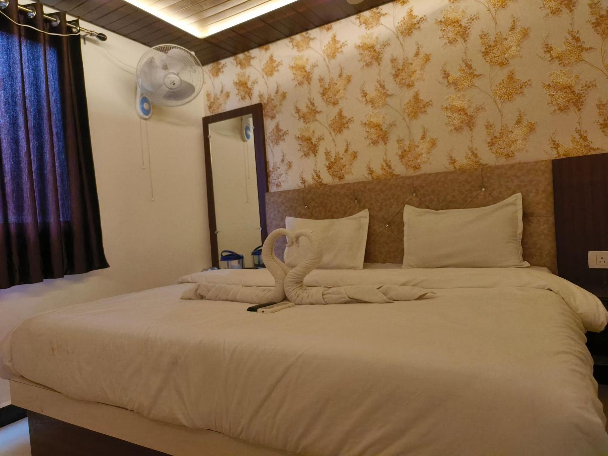 Hotel Jain Shree อุจเจน ภายนอก รูปภาพ