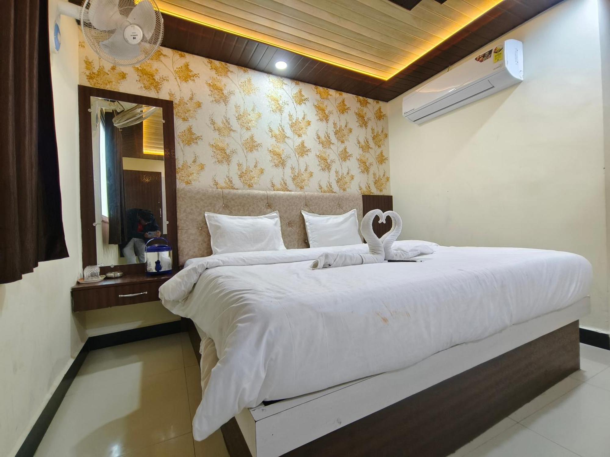 Hotel Jain Shree อุจเจน ภายนอก รูปภาพ